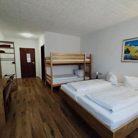 Hotel Sonnenkeller Neu-Ulm Esterno foto