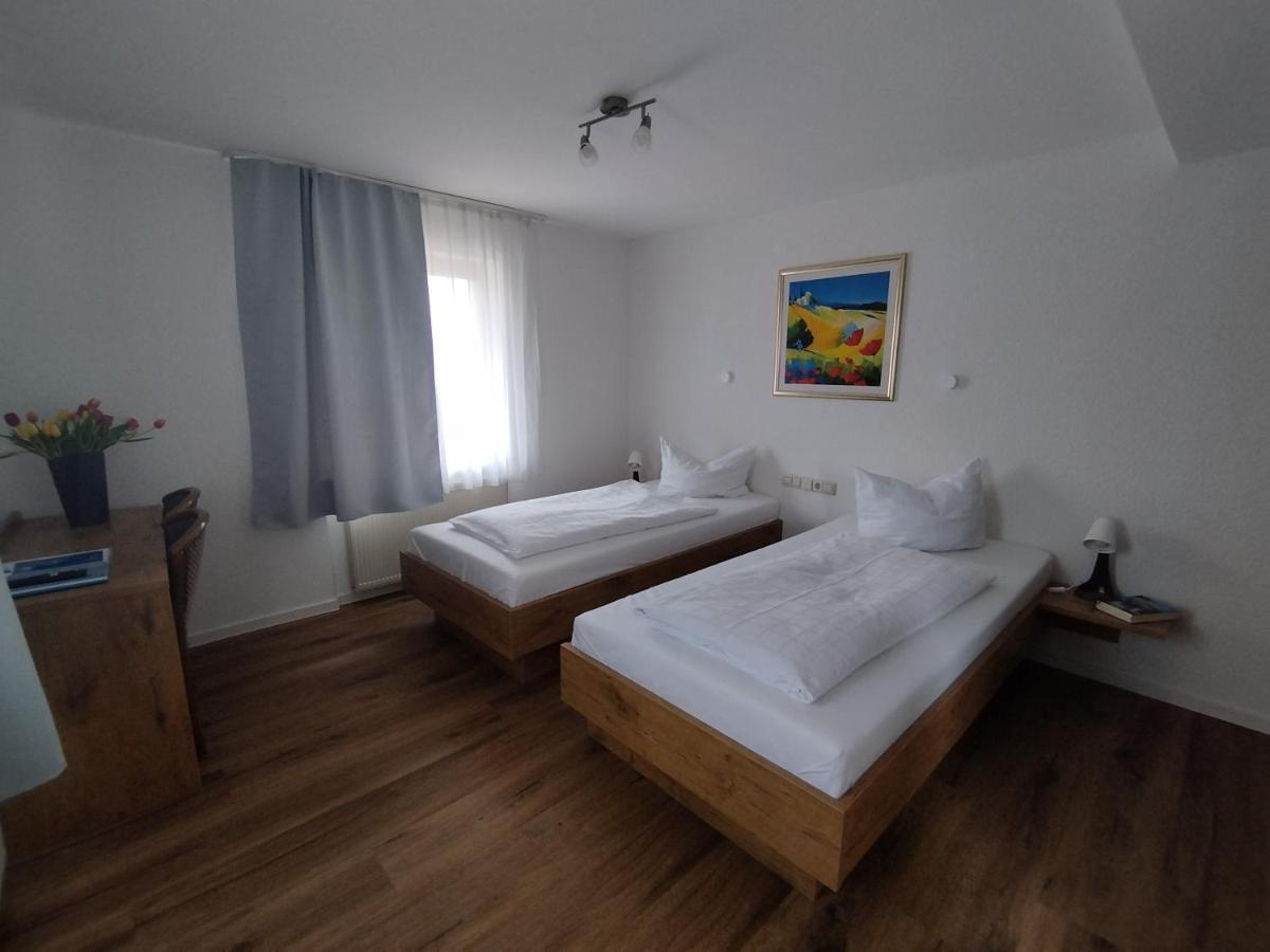 Hotel Sonnenkeller Neu-Ulm Esterno foto